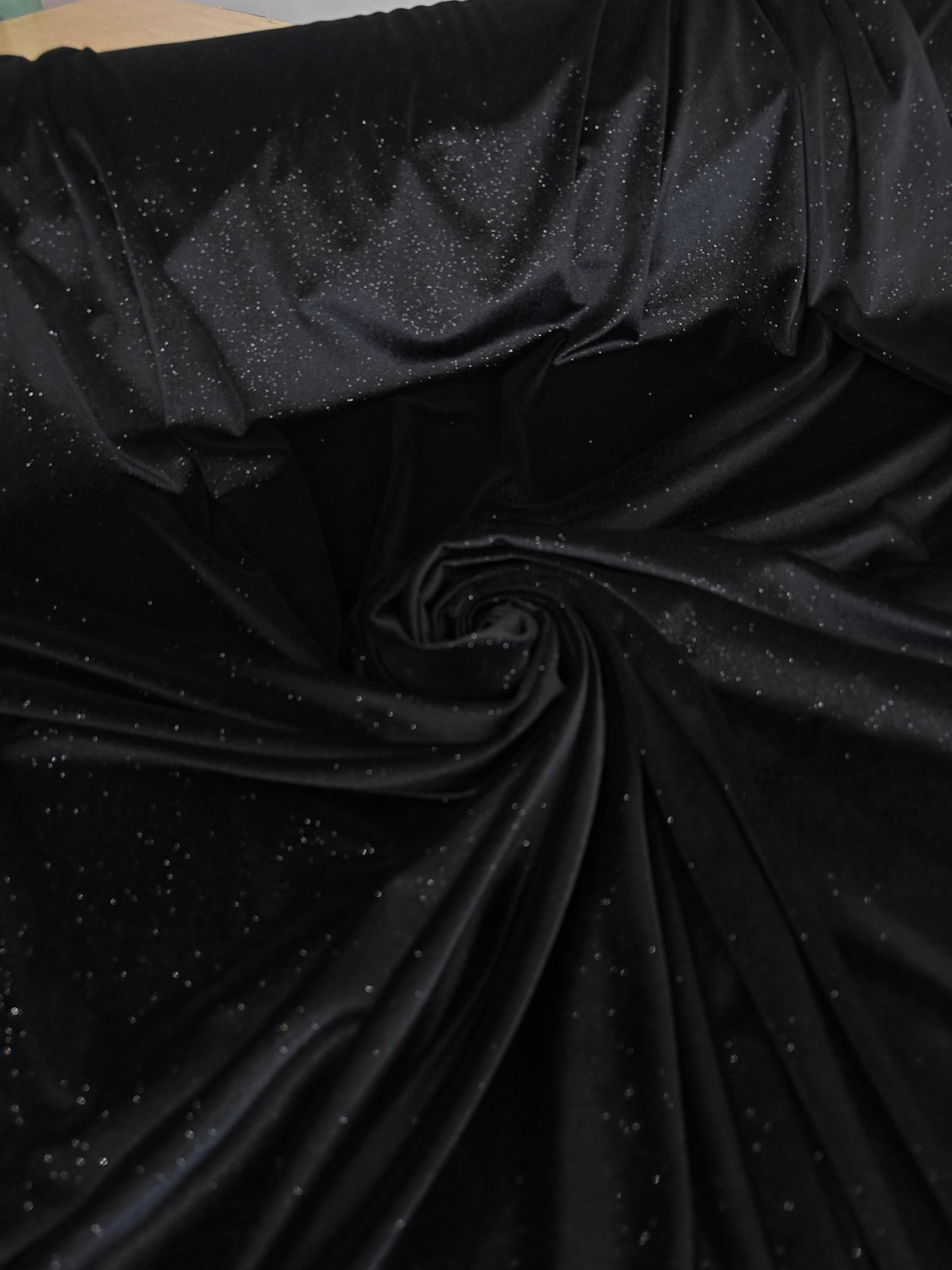 Black Shimmery Stretch Velvet - Image 12
