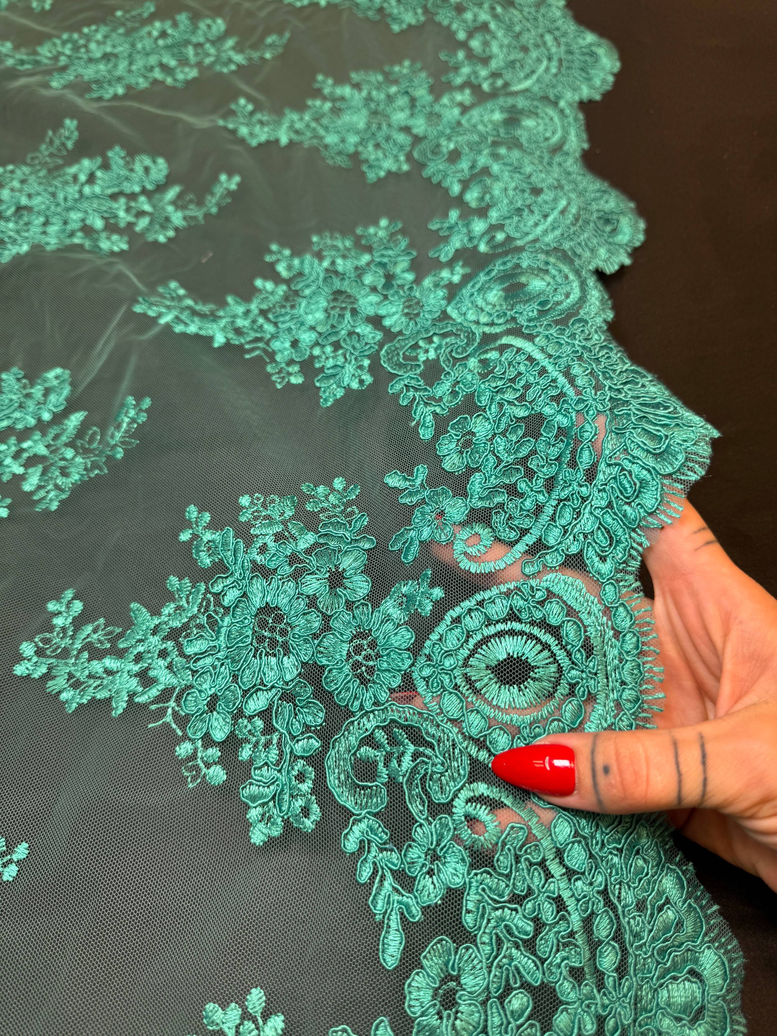 Lagoon Emerald Fleur Scalloped Lace Mesh - Image 8