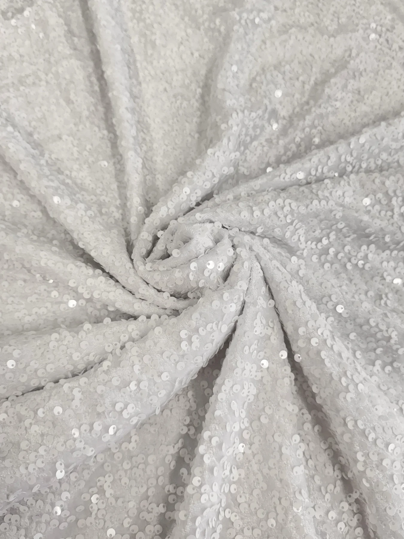 Sequins Velvet - Image 14