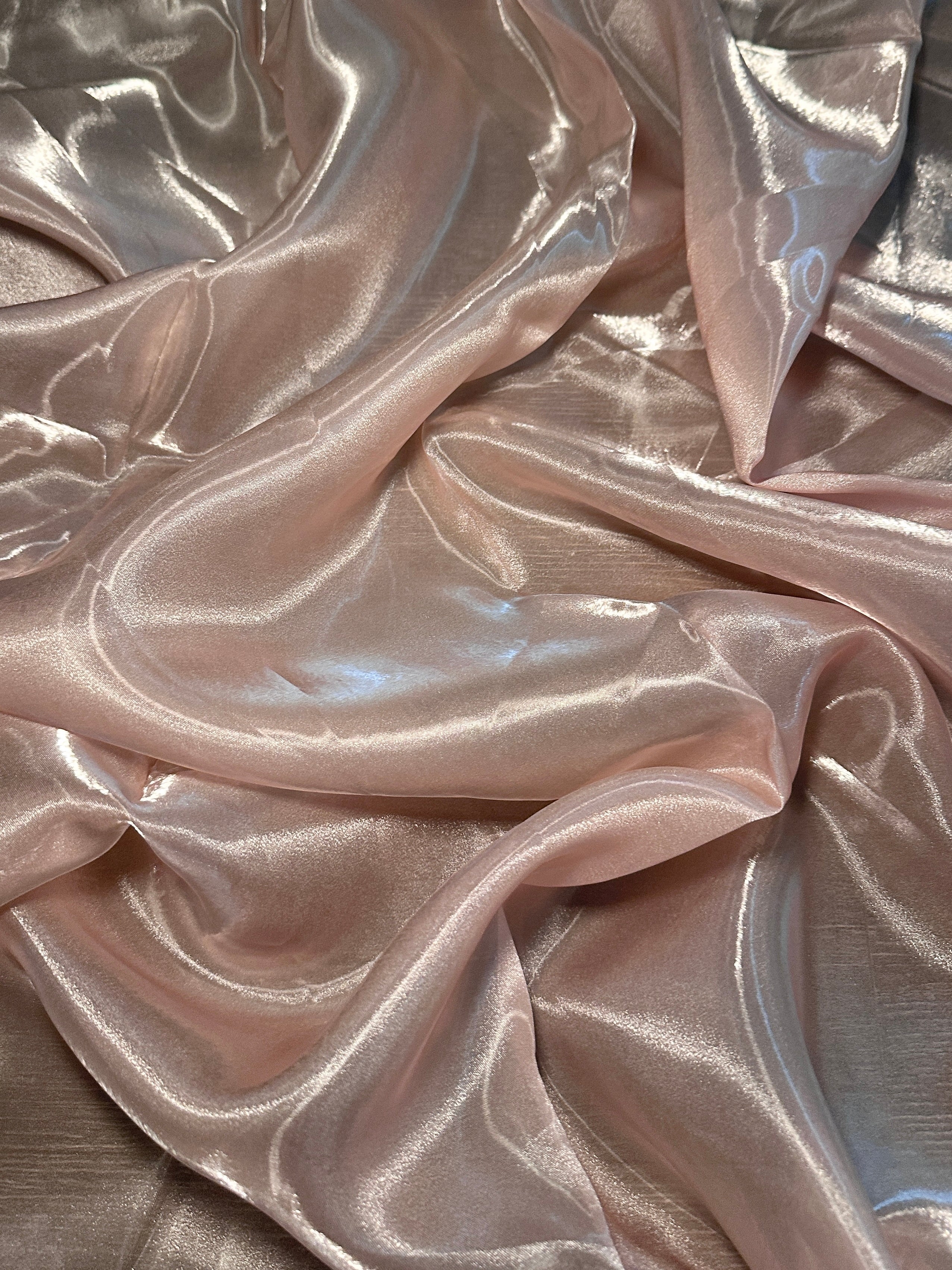 Liquid Shimmery Organza - Image 2