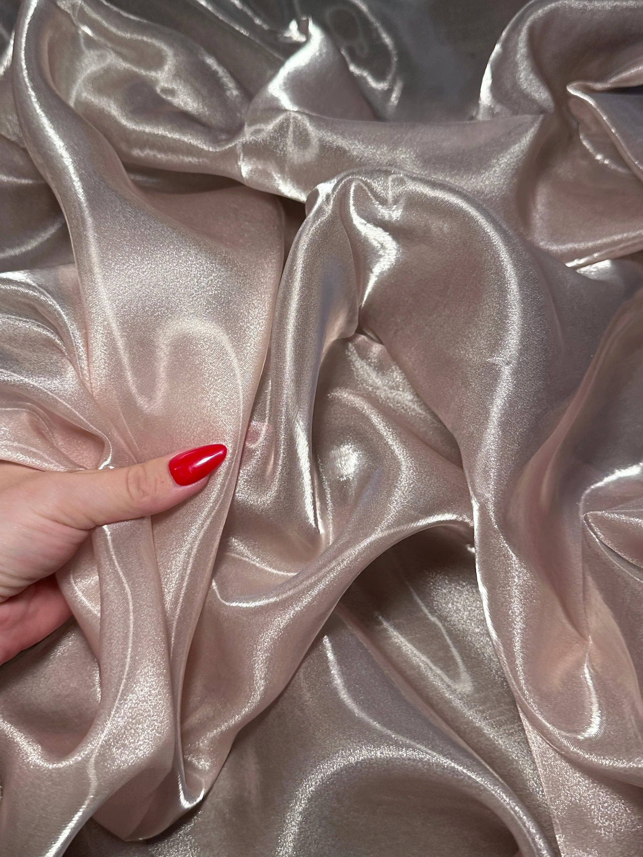 Pale Mauve Liquid Shimmery Organza